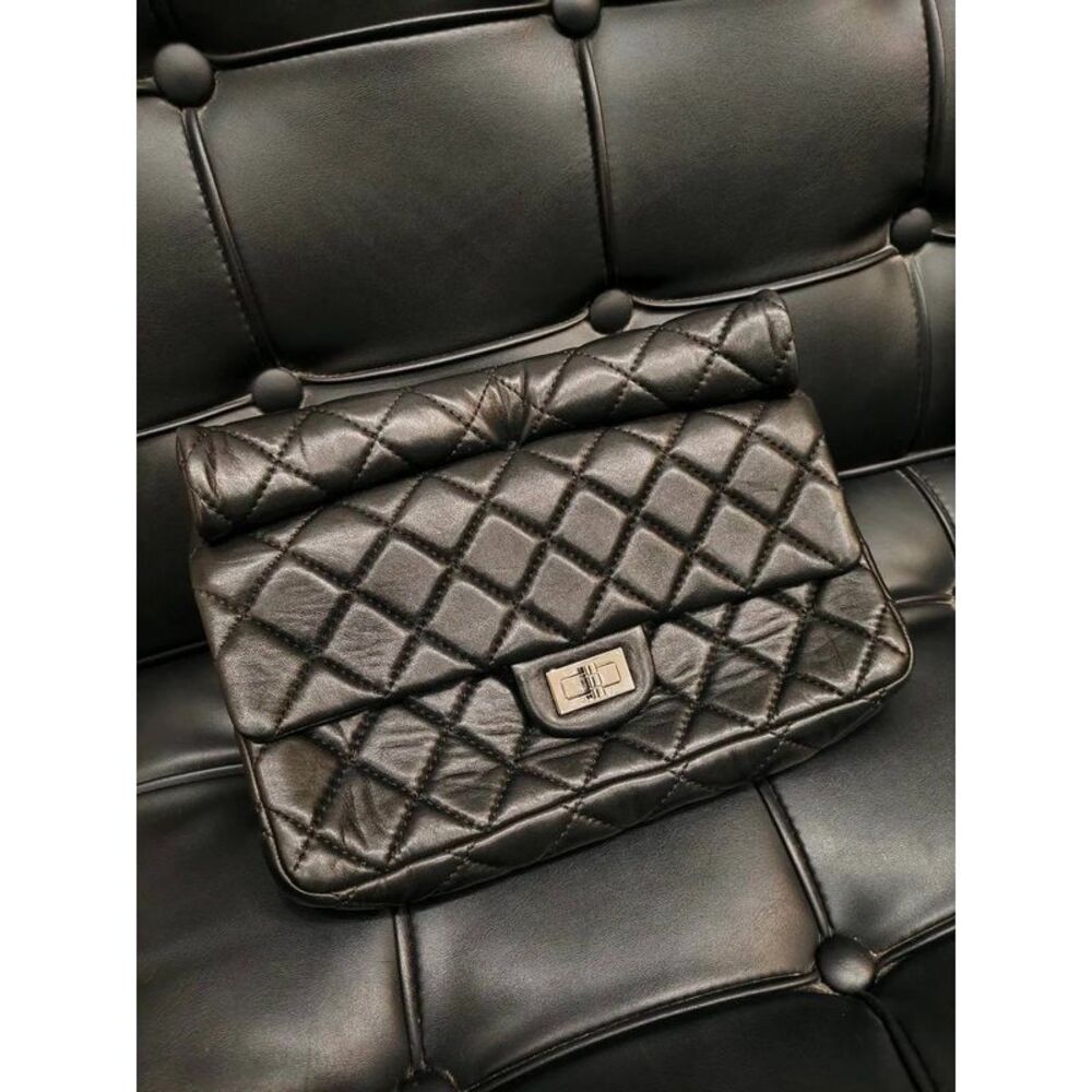 Chanel Women Pre-Loved Bag Very Good Condition